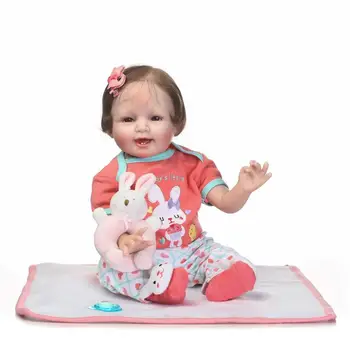 22-цолови имитация кавайных момичета, бебета и очарователните кукли изпращат коледни подаръци, за да си поиграете с нарастващи играчки